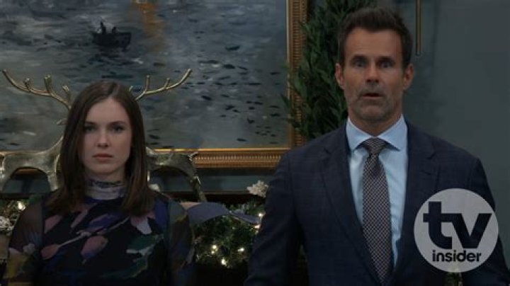 Mary's Fate Revealed In "Las Vegas"