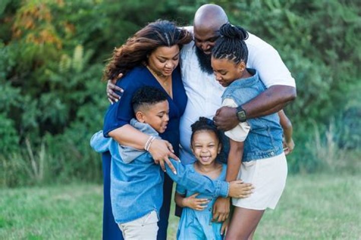 Robb Wells' Wife: A Deep Dive into Their Relationship and Family Life